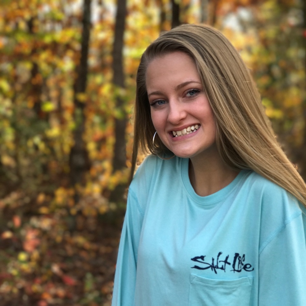 Meet your Posher, Dakota